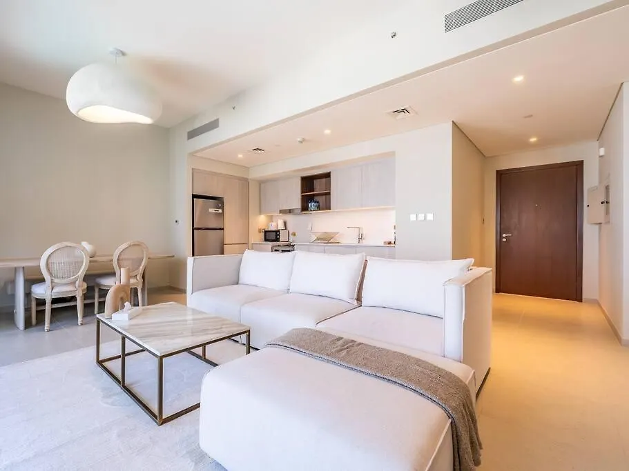 Harbourview Hideaway - 2Br Creek Island Escape Apartment Dubai
