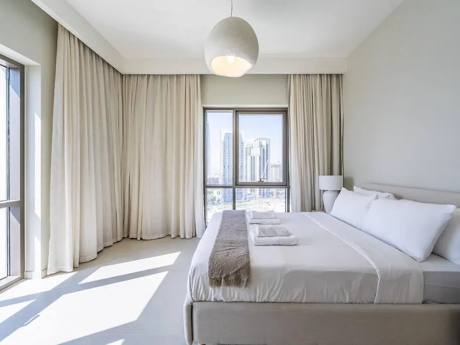 Harbourview Hideaway - 2Br Creek Island Escape Apartment Dubai