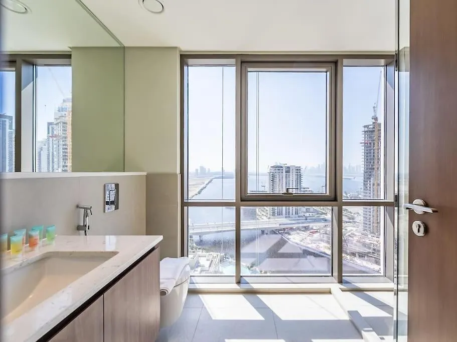 Harbourview Hideaway - 2Br Creek Island Escape Apartment Dubai