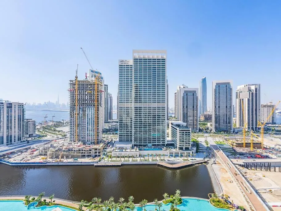 Harbourview Hideaway - 2Br Creek Island Escape Apartment Dubai