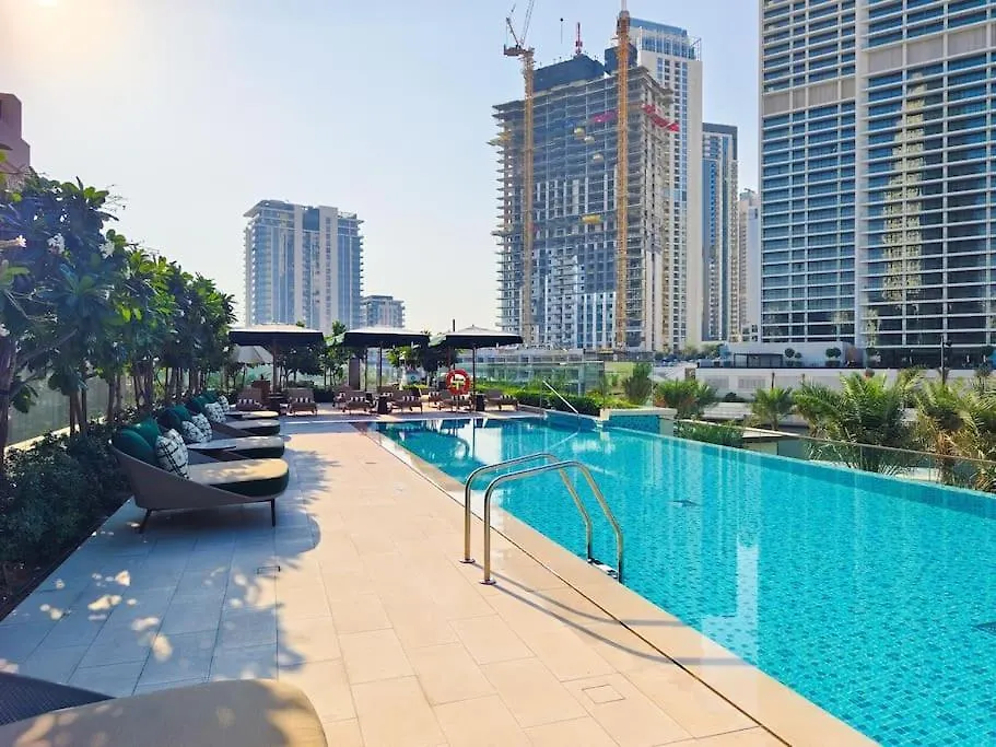 Harbourview Hideaway - 2Br Creek Island Escape Apartment Dubai