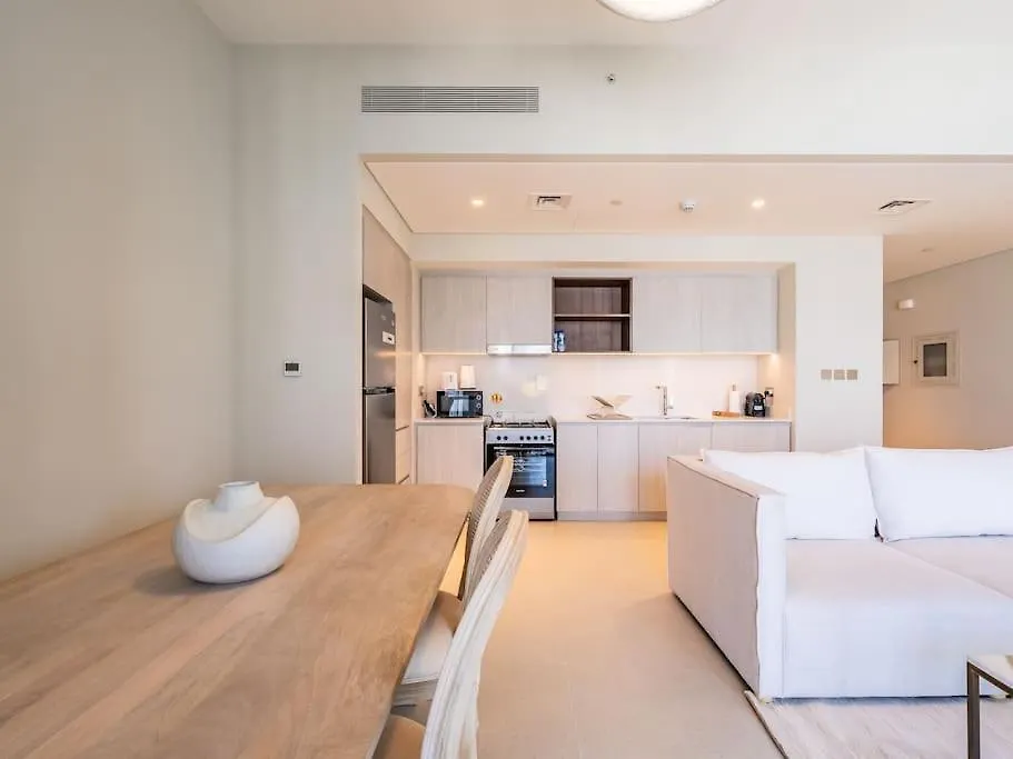 Harbourview Hideaway - 2Br Creek Island Escape Apartment Dubai