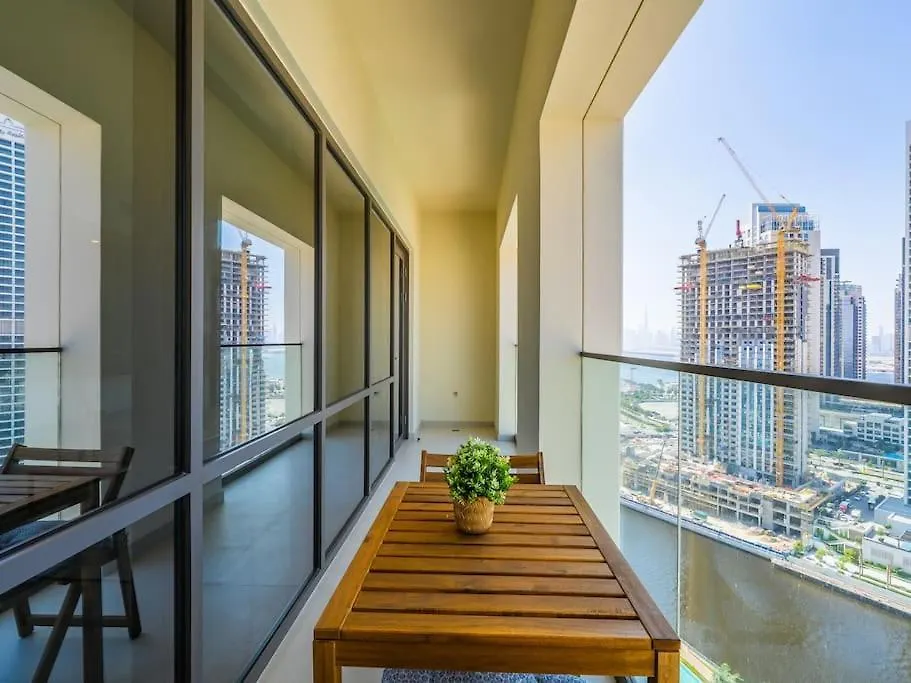 Harbourview Hideaway - 2Br Creek Island Escape Apartment Dubai