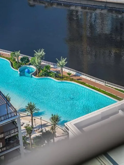 Harbourview Hideaway - 2Br Creek Island Escape Apartment Dubai