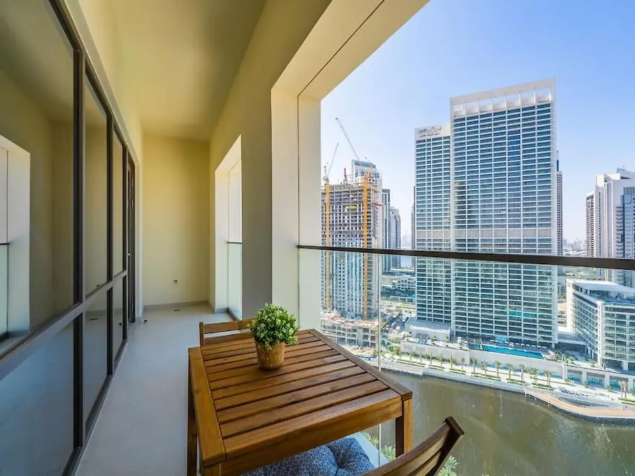 Harbourview Hideaway - 2Br Creek Island Escape Apartment Dubai